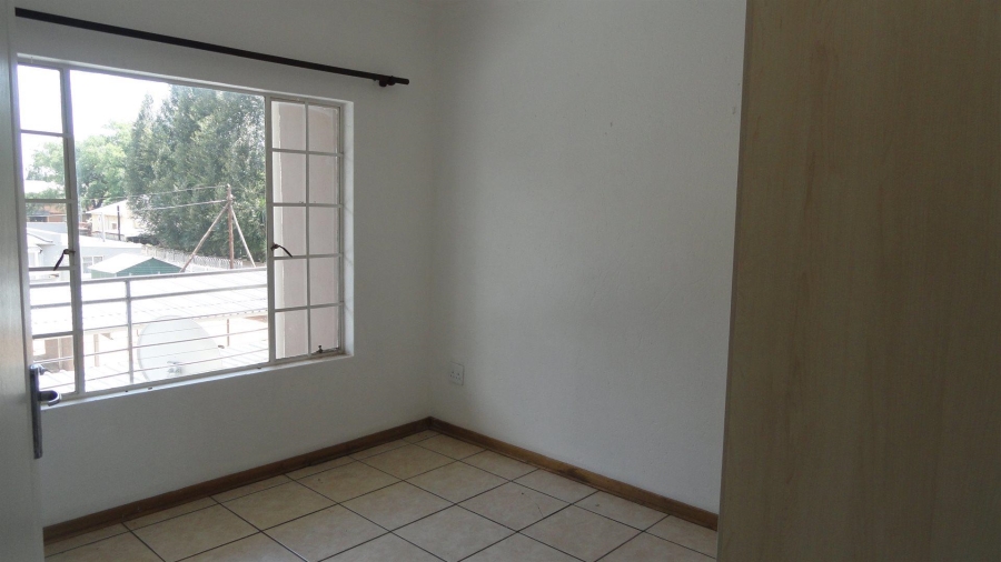 2 Bedroom Property for Sale in Potchefstroom North West